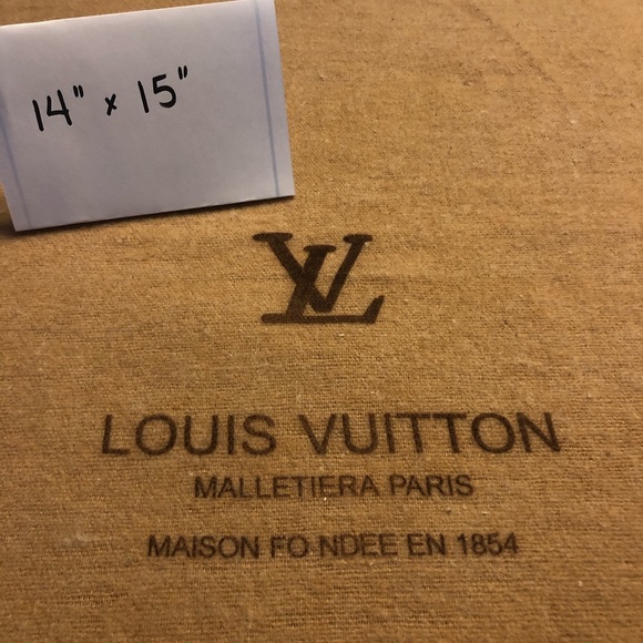 2 Louis Vuitton Dust Bags - Picture 2 of 3